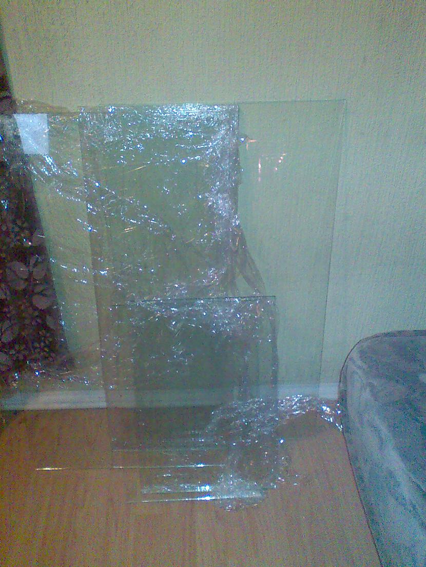 Stikli Autors: FeiksWtf Homemade