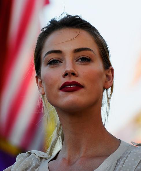 Nr 7 no sievietēm Tasja van... Autors: symba 20 hottest people