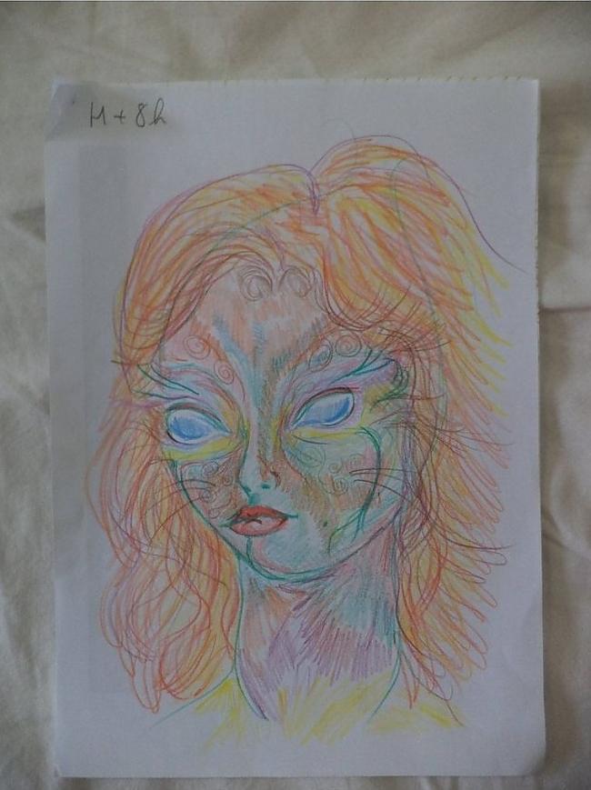 8 stundas narkotisko vielu... Autors: ORGAZMO Zīmē, lietojot LSD
