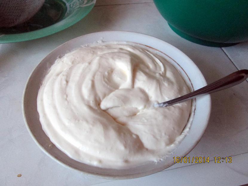 200 gr skābajam krējumam... Autors: rasiks Zvaigznīšu brīdis