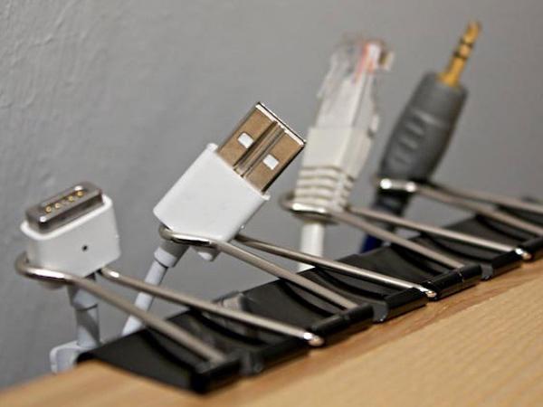 Izmanto sprādzes lai vadi... Autors: VIĻŅUKS Life hacks.