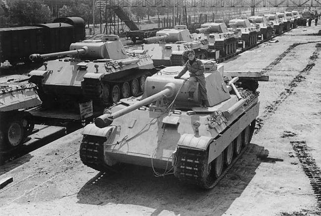 nbsp nbspKopumā scaronis... Autors: Mao Meow Panzer 5 Pantēra - vācu atbilde PSRS T-34 tankiem