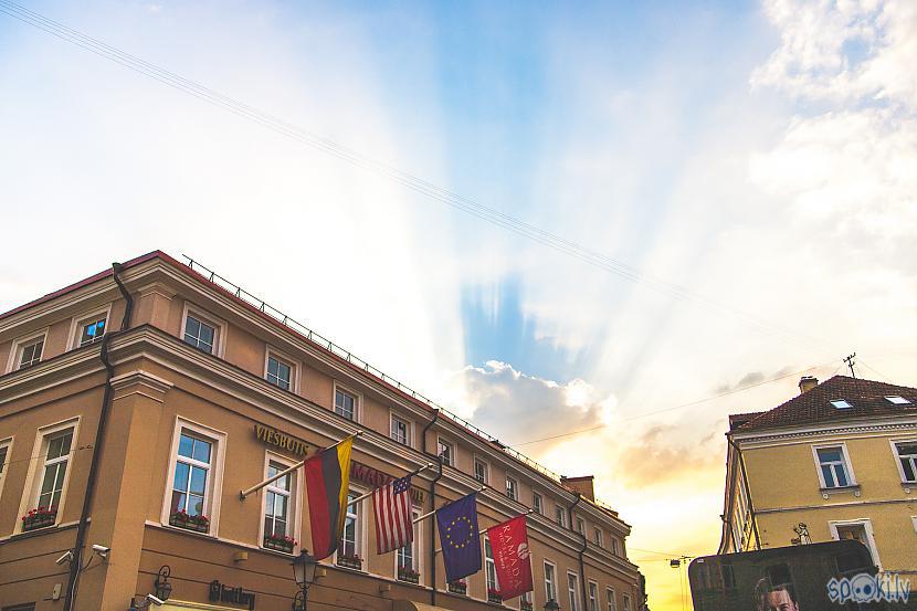 Autors: MarkoPollo Parastu fotogrāfiju pārvērtības.