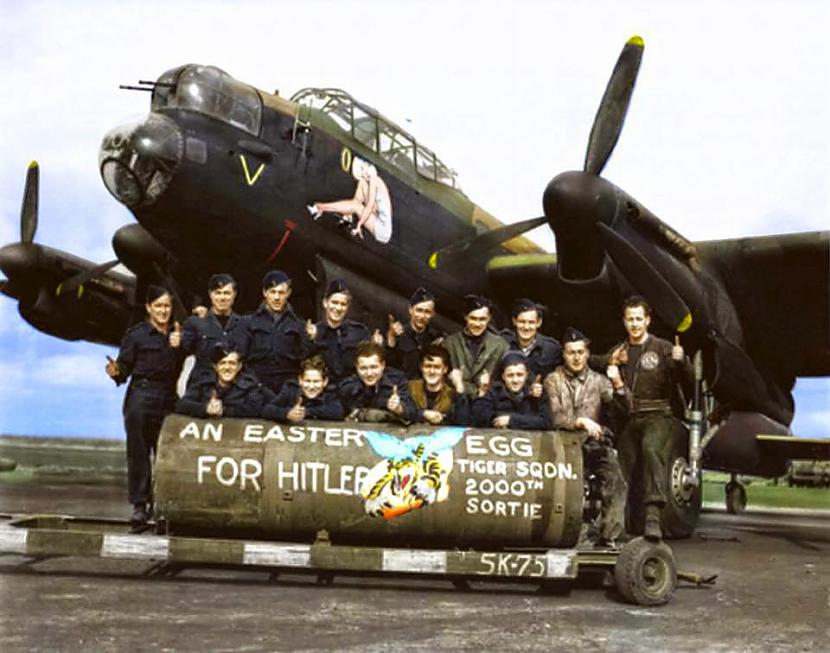 FL J F Thomas ar Avro... Autors: Lestets 2. pasaules kara bildes, kas pārsteigs!