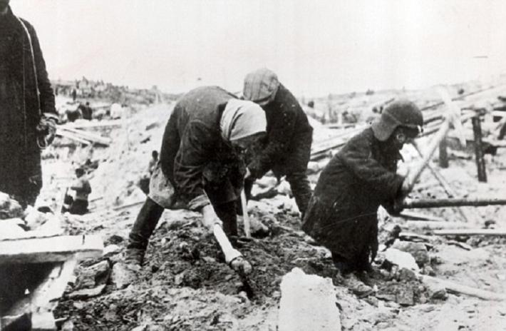 laquo Solovkos nokļuva... Autors: Heroīns14 Vardarbība pret sievietēm Gulagā