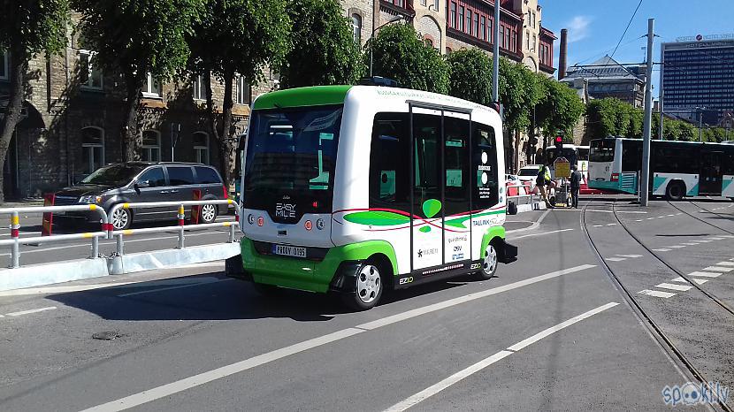 Autors: Lestets Sensacionāli - pašbraucošs autobuss Tallinā
