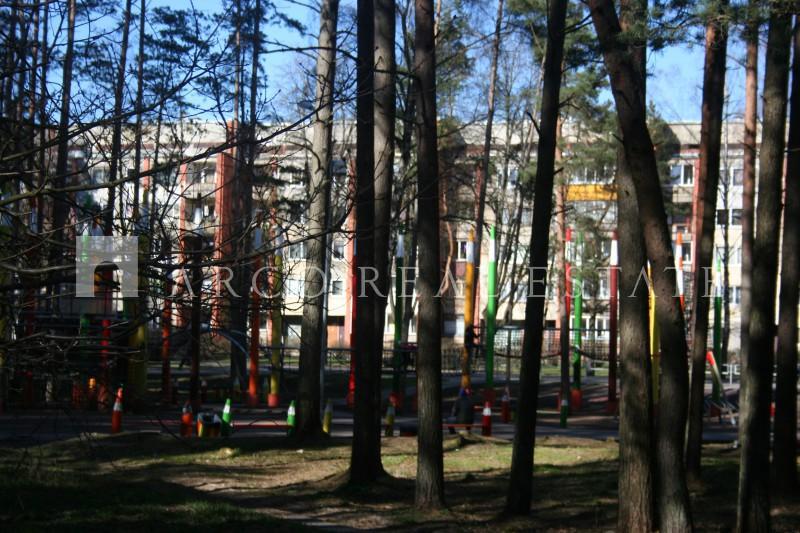 Apbrīnojama bija scaroni... Autors: Vilnis Salzemnieks Rīgas ''Melnais tirgus'' padomju laikā.