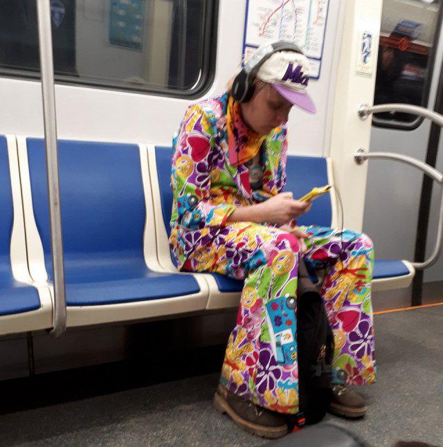 Hipiji un disko Krievijā... Autors: Latvian Revenger Krievijas metro - visstilīgākie cilvēki mīt šeit!