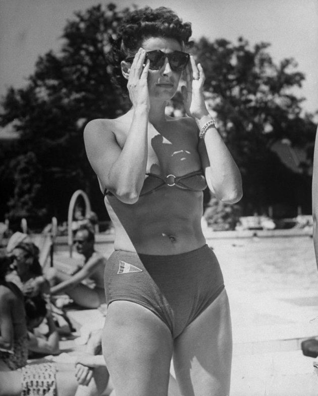Autors: matilde Galerija: Pirms 72 gadiem pasaulē parādījās mazākais peldkostīms - bikini
