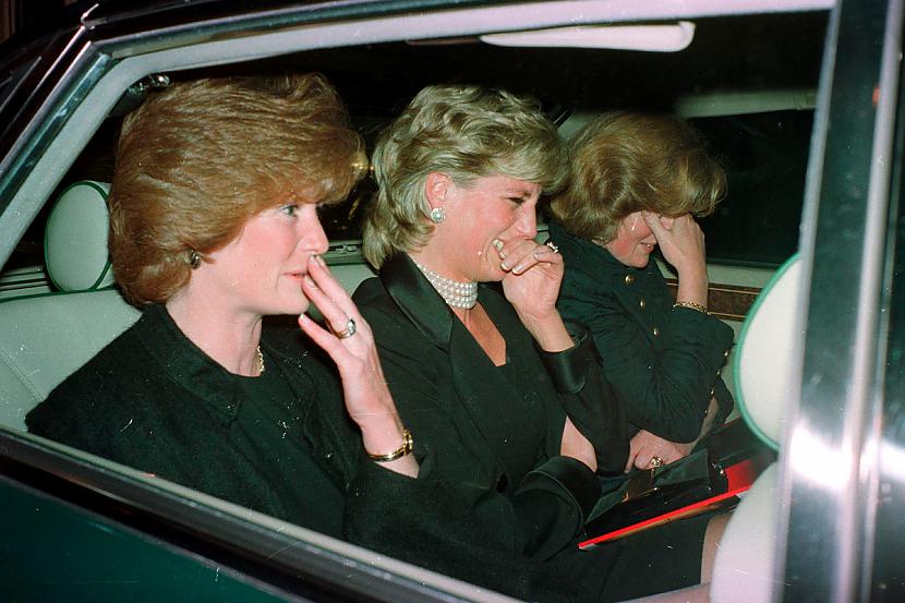 Viņi deva naudu sievietēm... Autors: Artemiis Personiski fakti par princeses Diānas dzīvi