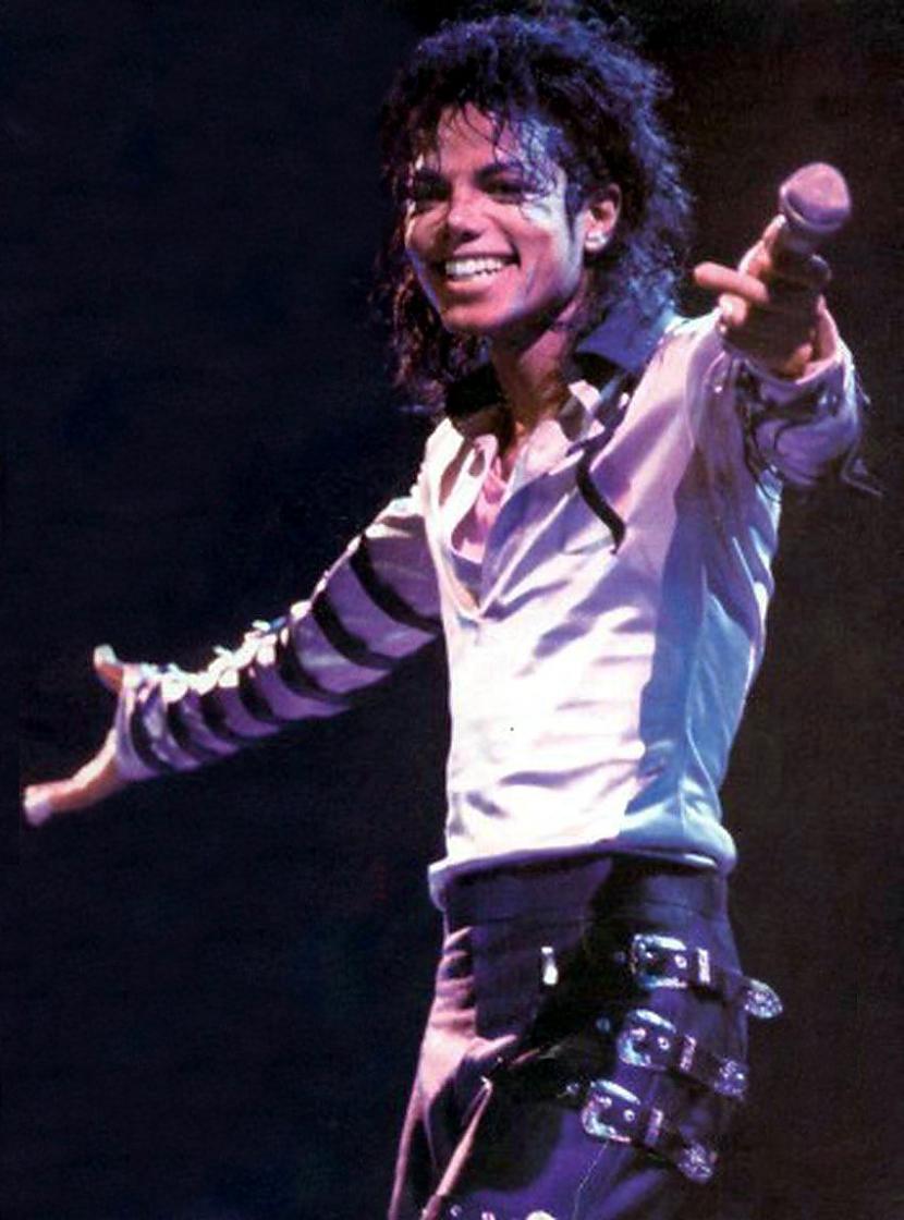 Jo slavenāks viņscaron... Autors: WatKat Michael Jackson nāve:apstākļu sakritība, liktenis vai slepkavība?