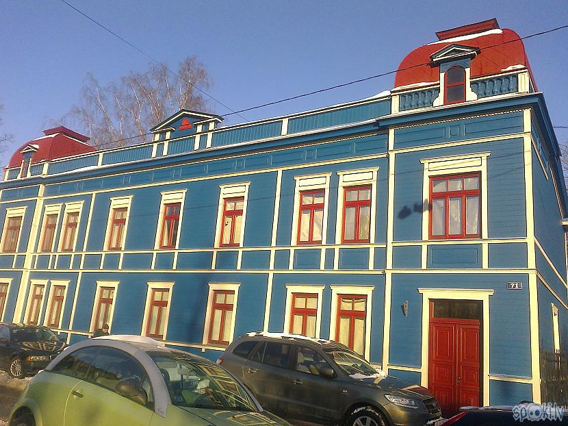 Īpatnējos toņos renovēta... Autors: ezkins Ziemīgie klejojumi