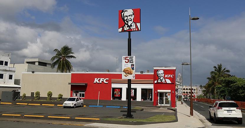 Viņa bērnība bija grūta 5... Autors: Lestets Nu ļoti garšīgi fakti par "Kentucky Fried Chicken" dibinātāju pulkvedi Sandersu