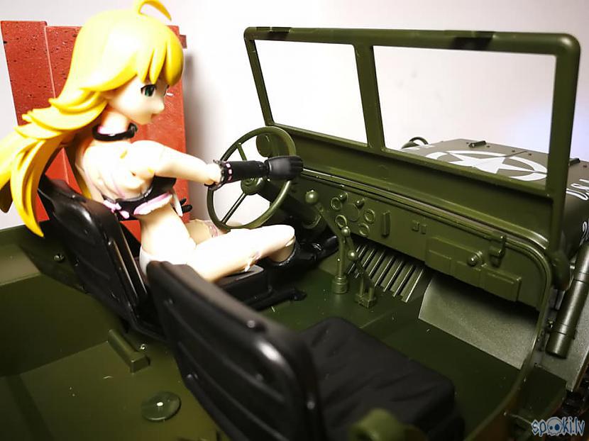 Autors: SalvatoreMundi Radiovadāmie. 1/16 mērogs.