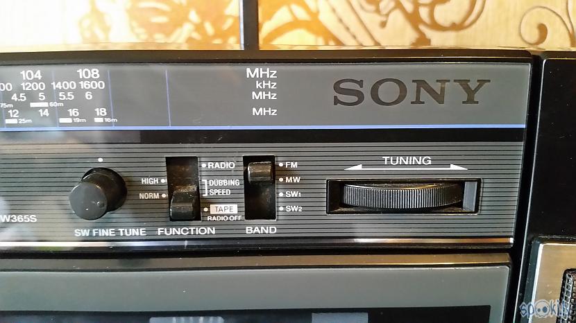 Autors: pyrathe Mans retro boombox's SONY CFS-W365S