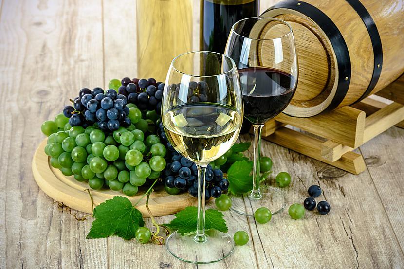 2 mīts alkohols ar zemāku... Autors: Lestets Rīts nekad nav labs: 8 mīti par paģirām