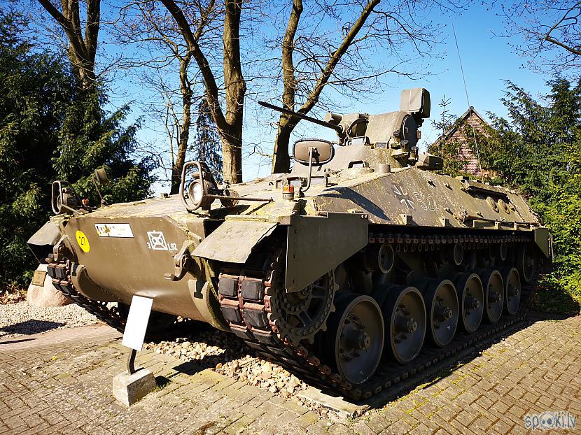 SchuumltzenpanzerBruņmascaronīna personala transportamnbspMarderCauna Prototipsnbsp1968 Gad... Autors: bombongs Tanku Muzejs Munster