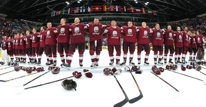 Autors: Latvian Revenger Latvijas hokeja izlase čempionātu sāk ar pārliecinošu uzvaru pār Austriju (5:2)