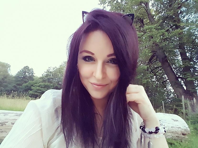 Autors: Minka-Murr 5 veidi, kā ķermenis brīdina, ka stresa līmenis tuvojas augstai robežai