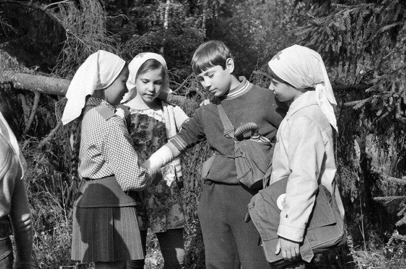 Autors: es tēvocis Laimīga padomju bērnība (Bet vai tā bija?)