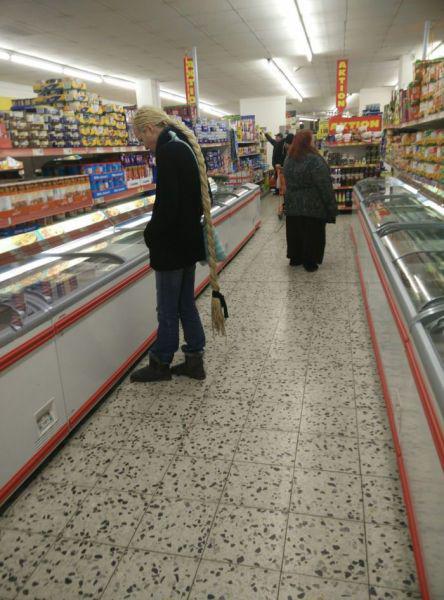 Satiekas divi seni paziņas... Autors: es tēvocis Asorti ar tekstu šodienai (11.07.2019)