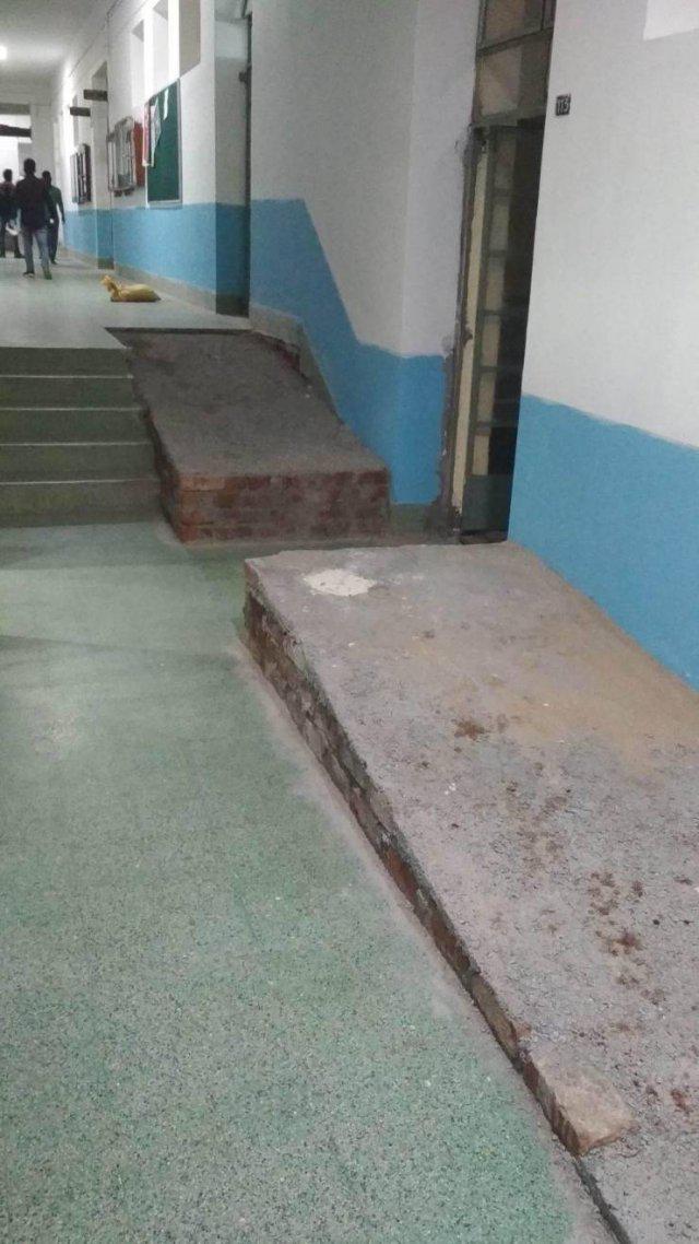 Autors: es tēvocis Pilnīgi pavirši...