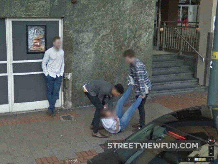 Autors: es tēvocis Viņus pieķēra GOOGLE STREET