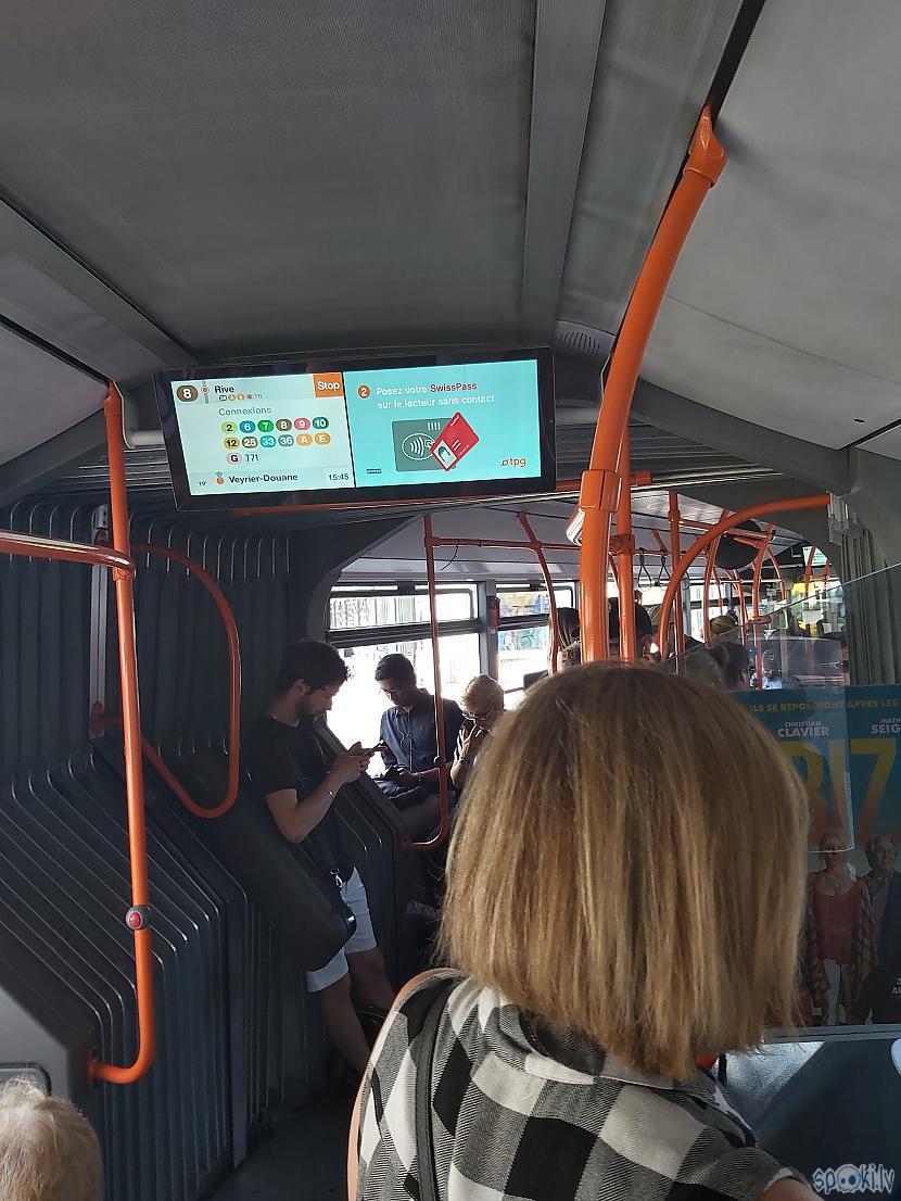 Autobusā Arī scaronim... Autors: The Diāna Ženēva bildēs