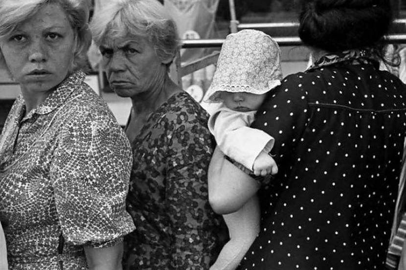 Sieva nevarēja būt ģimenes... Autors: Lestets PSRS aizliegumi. Ko nedrīkstēja darīt ģimenē?
