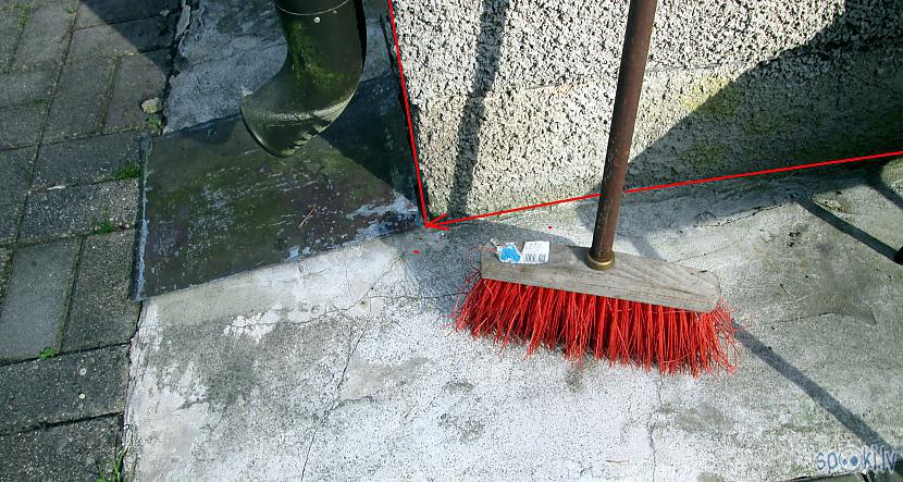 Skrienu tam bezcerīgi pakaļ... Autors: rasiks Neesmu slepkava