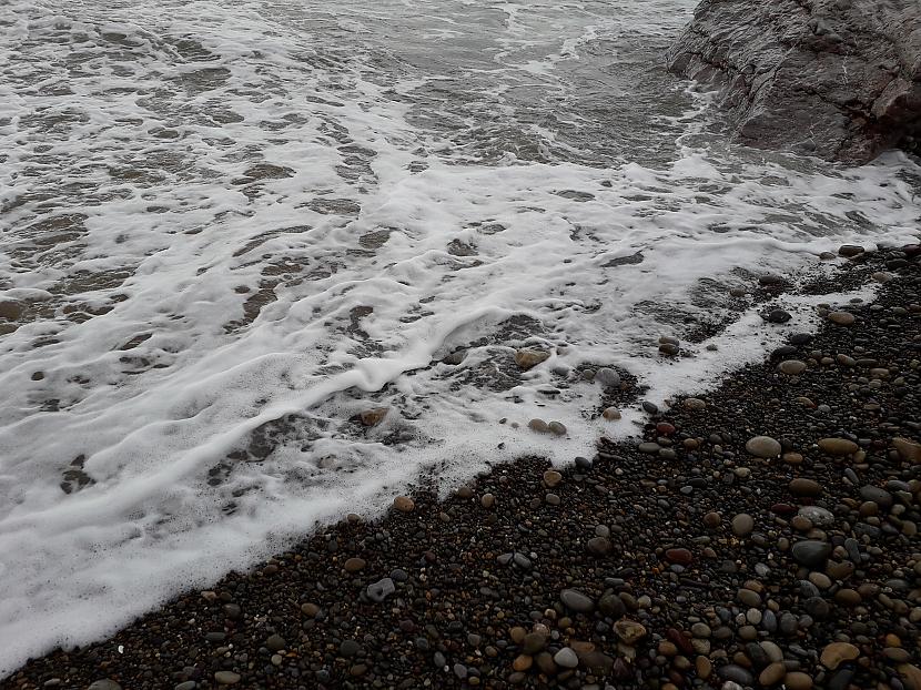 Autors: Griffith Dunraven Bay, Velsa, 7. septembris. 1/2 daļa.