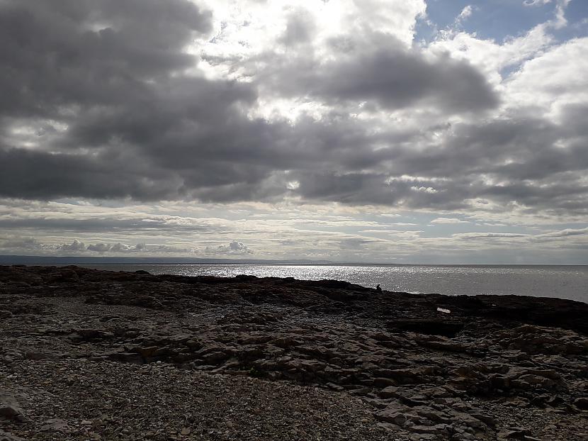 Autors: Griffith Dunraven Bay, Velsa, 7. septembris. 1/2 daļa.