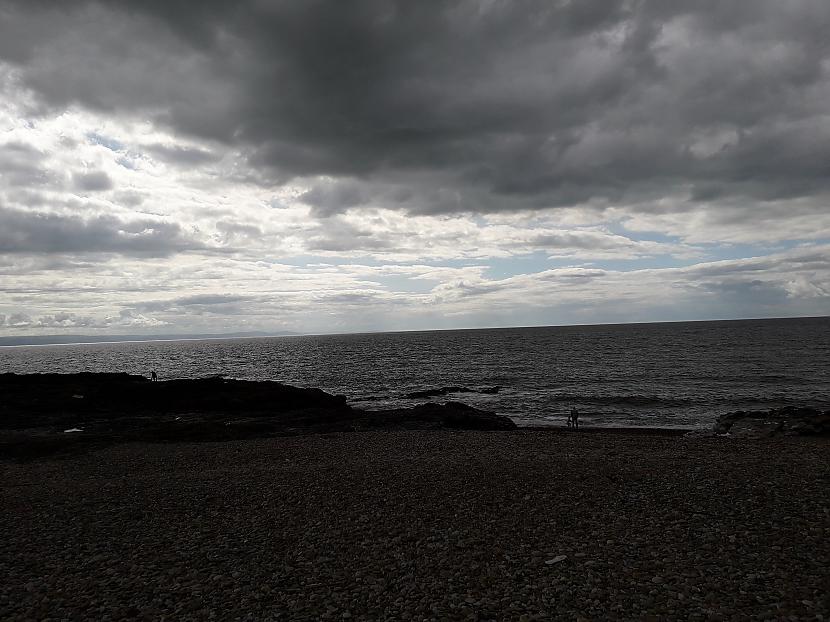 Autors: Griffith Dunraven Bay, Velsa, 7. septembris. 1/2 daļa.