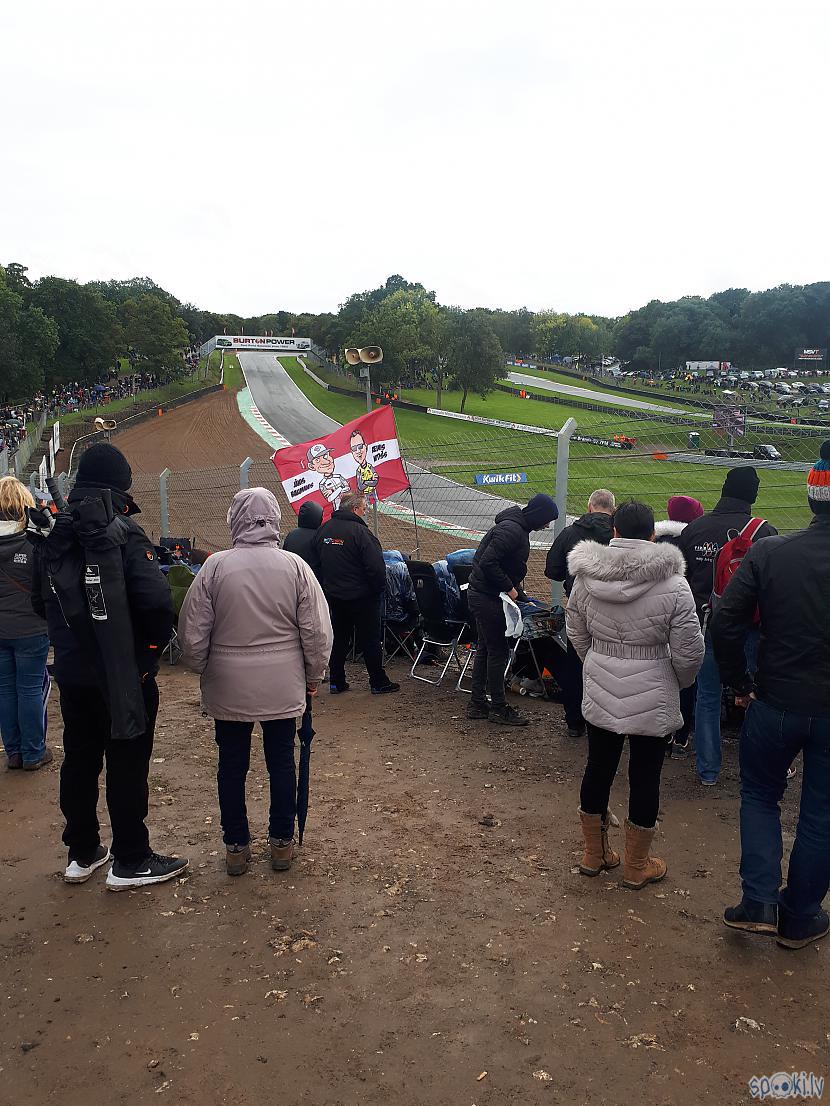 uzstādam pazīscaronanās zīmi Autors: eviits BTCC 2019 season finale @ Brands Hatch