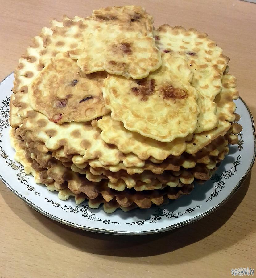 Pēdējām mīklas karotēm... Autors: rasiks Kraukšķīgas vafelītes