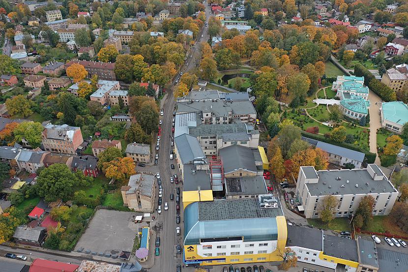 Skats uz Āgenskalnu no putna... Autors: Kirils Popons Skats uz Āgenskalnu no putna lidojuma