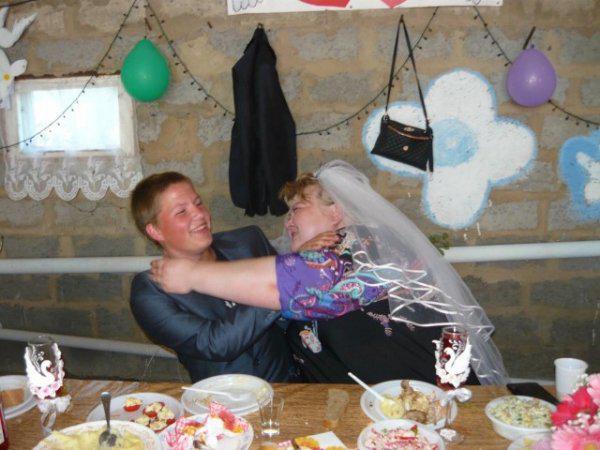 Autors: es tēvocis Katram ir savas kāzu tradīcijas