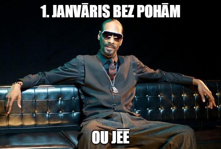 Autors: StāvNoVakardienas Dažas Jaungada memes