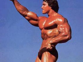 Bodybuildisti (tiešām laba fiziskā forma)