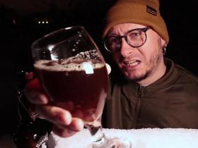 Kāpēc alus jādzer tumsā? (clickbait)