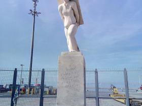 Pastaiga pa Marina di Carrara Italia