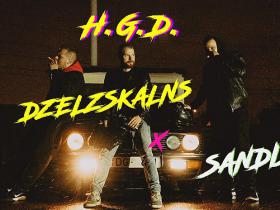 Dzelzskalns un Sandis iet pakaļ savam, un iemūžina to asa sižeta video